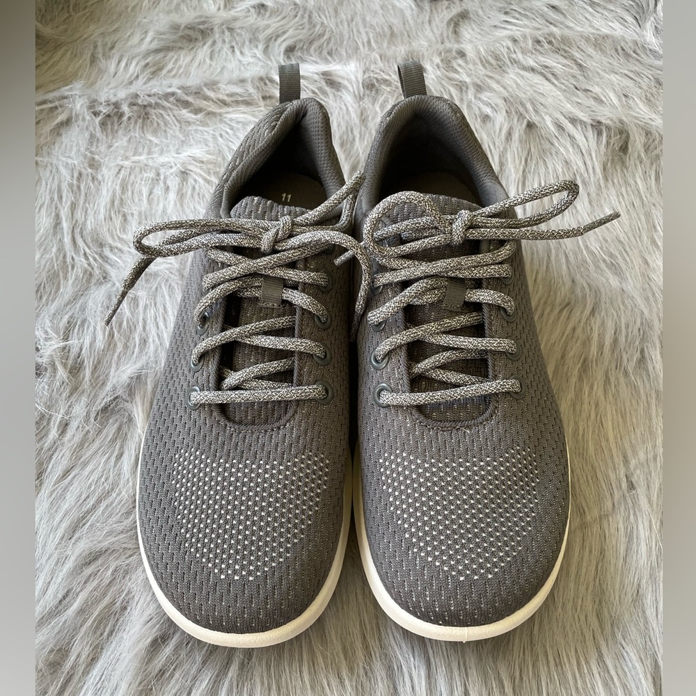 Woman’s NWOT ATHLETIC WORKS Lifestyle Jogger.